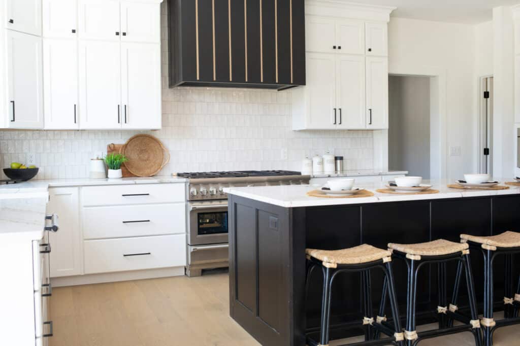 kitchen backsplash and hardwood floor